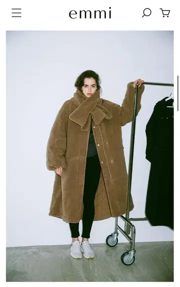 emmi 보아 리버서블 퀼팅 코트