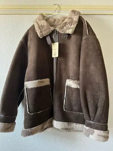 미사용 새상품 niko and - 무스탕 보아 자켓 F 사이즈