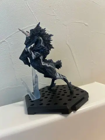 몬헌 피규어 기린 아종