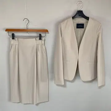 그린 라벨 V 칼라 노카라 수트 36 W66 봄/가을 DMW