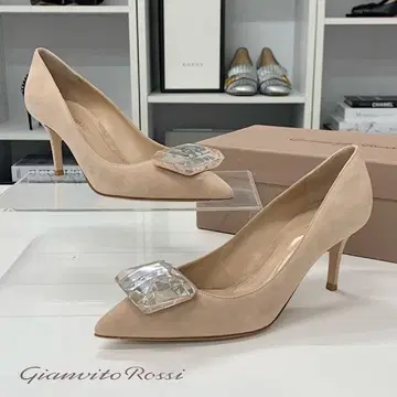 미사용 잔비토시 JAIPUR PUMP 스웨이드 비쥬 펌프스