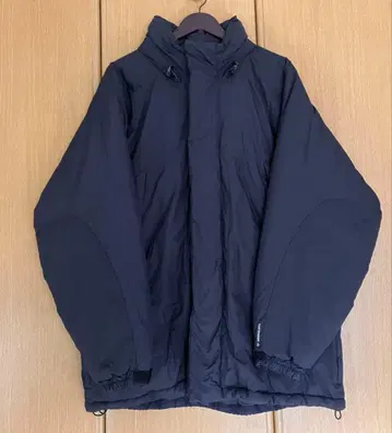 프릭스스토어 LEVEL7 플리마 로프트 몬스터 후드티 블랙