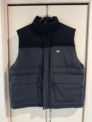 NEW ERA 다운 베스트 블랙 XL