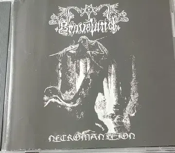 블랙 메탈 Graveland Necromanteion