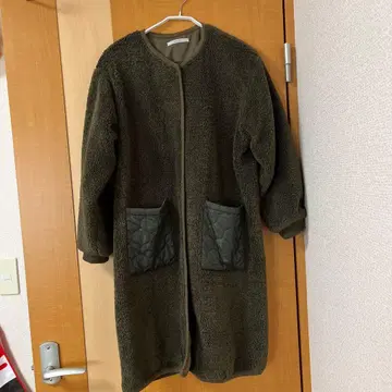 PAR ICI 올리브 그린 보아 롱 코트