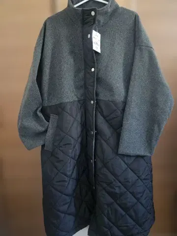 롱 코트 그레이 블랙 콤비네이션