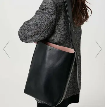 미개봉 새상품 [별주] [&MyuQ] JUNO MINI 백 블랙 가죽