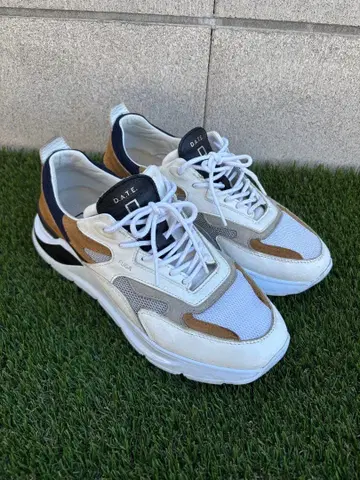 데이트 스니커즈 27cm 새상품급
