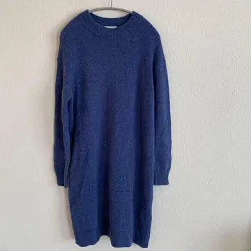 뷰티&유스 보틀넥 코쿤 니트 원피스