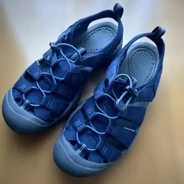 킨 KEEN NEWPORT H2 네이벌 아카데미 27cm