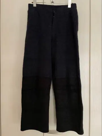 마이요 팬츠 사이즈 2 다크 네이비/탄 블랙