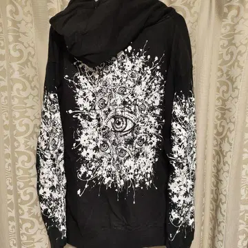 M:E 엠이 후드티 눈