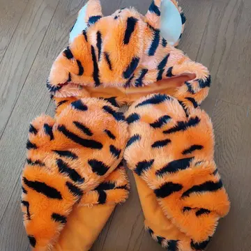 티거 머플러 캡