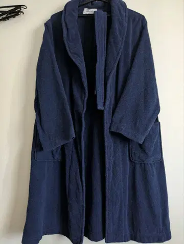 HOTMAN 네이비 목욕 가운