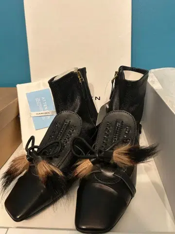 칼벤 부츠 새상품 CARVEN