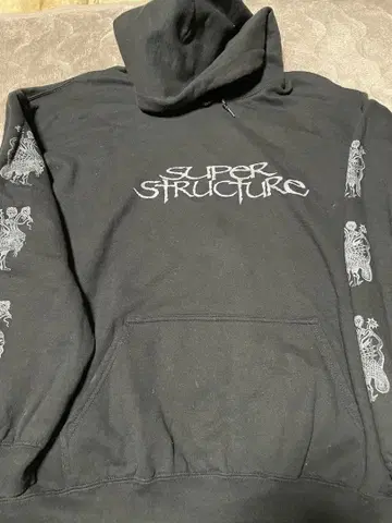 SuperStructure XL NYHC NEWSCHOOL