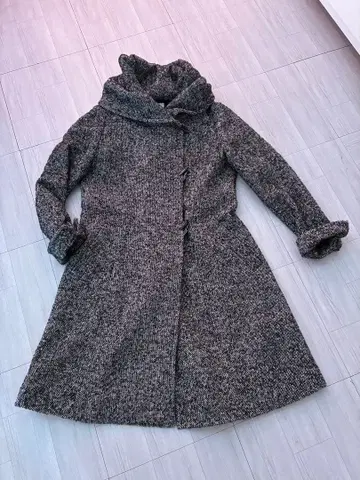 코자노스트라 그레이 계열 롱 코트