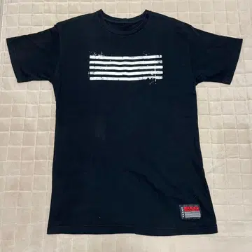 BIGBANG MADE 투어 T셔츠 M 사이즈