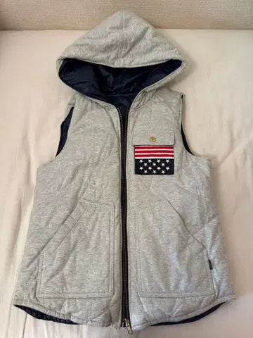 TOMMY 후드 부착 그레이 다운 베스트