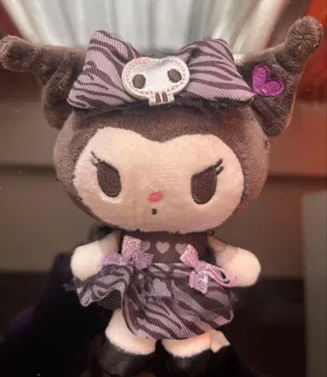 산리오 모노톤 애니멀 디자인 시리즈 쿠로미 마스코트 키링