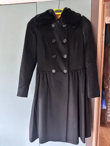 아르마니 울 더블 브레스트 코트 블랙