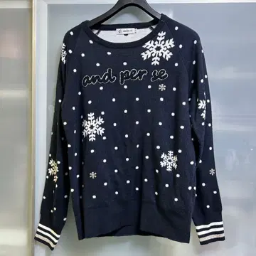and per se 네이비 스웨터