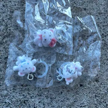 산리오 포근포근 스노우 메지루시 액세서리