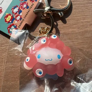 산리오 미야쿠미야쿠 변신 입체 클리어 키링 시나몬 시나모롤