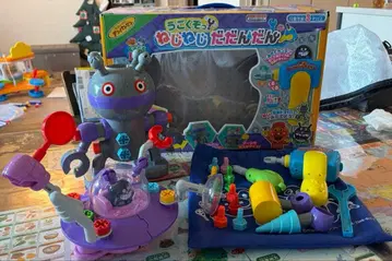 호빵맨 조립 DIY 나사나사 다다단 안팡맨 바이킨 UFO