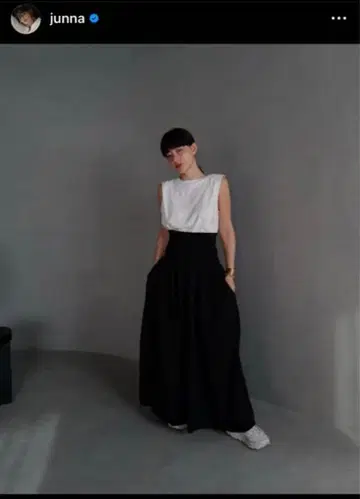 택 포함 새상품 에트레토쿄 2way 니트 볼륨 팬츠 블랙