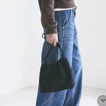 nugu POIK 미디엄 소프트 드로우 스트링 숄더백 새상품