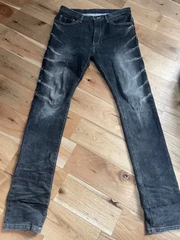 토네이도 마트 코팅 케미컬 데미지 스트레이트 데님