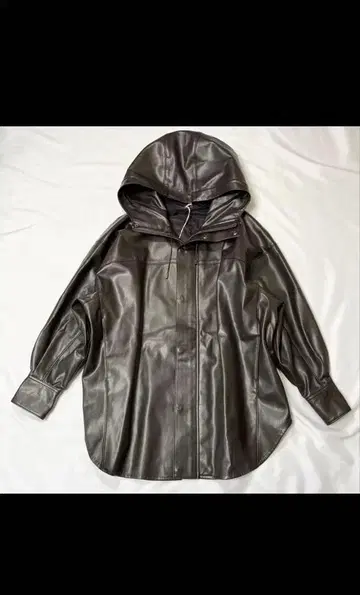 [ 택 포함 미사용품 ] STUNNING LURE 인조 가죽 후디 자켓