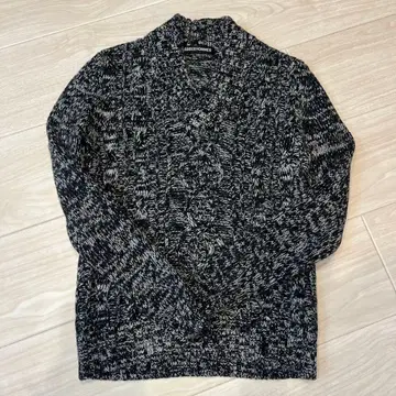 5351 POUR HOMMES 니트 스웨터 사이즈 2