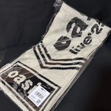 oasis live '25 풋볼 스카프 새상품 완판템 오아시스