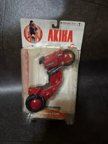 맥팔렌 AKIRA 카네다의 바이크 모터사이클 카네다 아키라