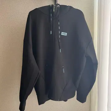 Yuzuru Hanyu 후드 부착 후드티 블랙