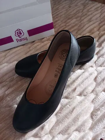 미사용 팬지 Pansy 3포인트 컴포트 펌프스 24.5cm