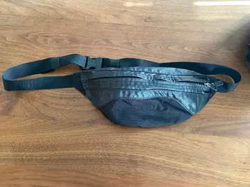 THE NORTH FACE 바디백 블랙