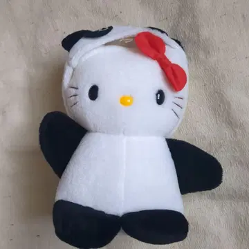 키티 봉제 인형 팬더 택이 약간 변색