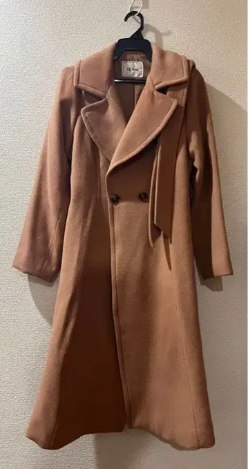 Lily Brown 브라운 롱 코트