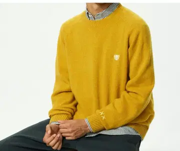 카우스 라무 크루넥 스웨터