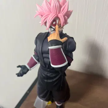 드래곤볼 붉은 가면의 사이어인 피규어