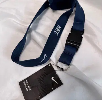 새상품 단종 NIKE LANYARD STRAP KEYCHAIN 네이비