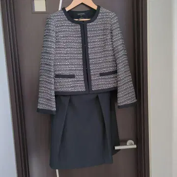 여성용 포멀 상하의 세트