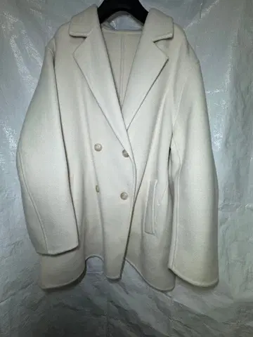 유니클로 아이보리 더블 브레스트 피 코트 3XL 코트