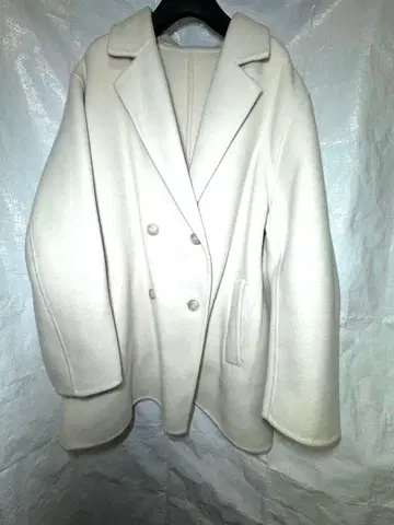 유니클로 아이보리 더블 브레스트 피 코트 3XL 코트