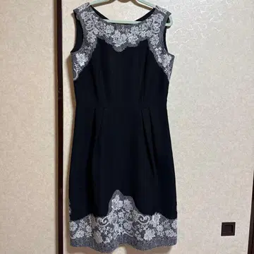 엠즈 그레이시 블랙 무릎 기장 원피스 40 새상품급