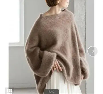 노블 퍼 니트 오프숄더 풀오버 브라운 NOBLE