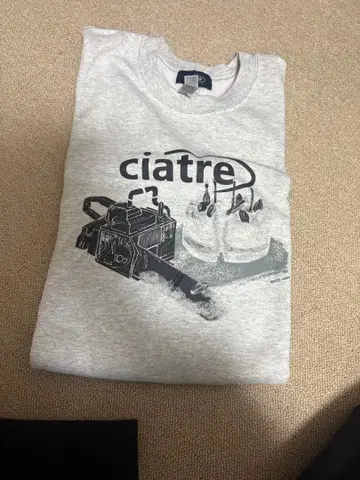 ciatre 그레이 트레이닝복 L 사이즈